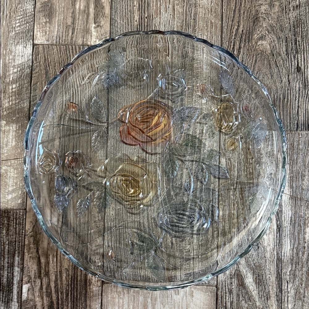 LARGE 14" HEAVYWEIGHT GLASS
ROSE PATTERN SERVING PLATTER
KITCHEN NICHE VINTAGE